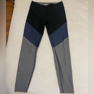 Outdoor Voices Leggings